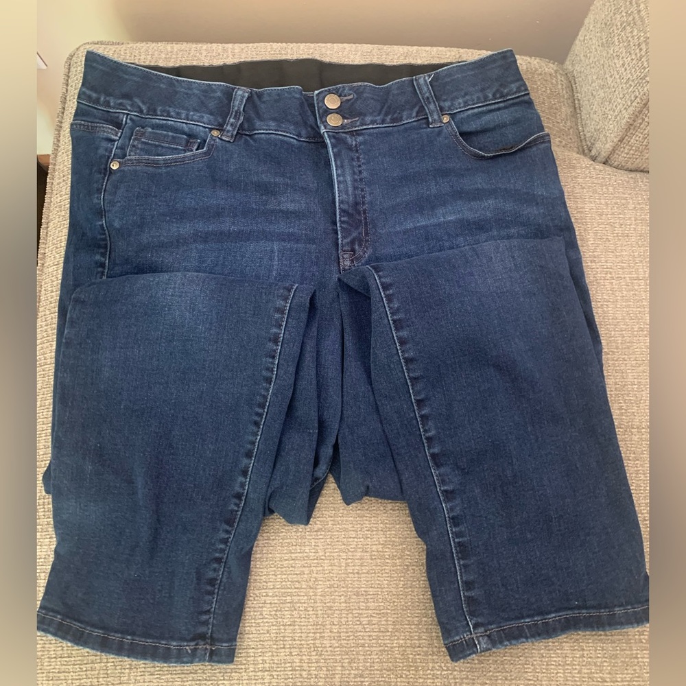Lane Bryant Jeans Women’s Plus Size 18 Short